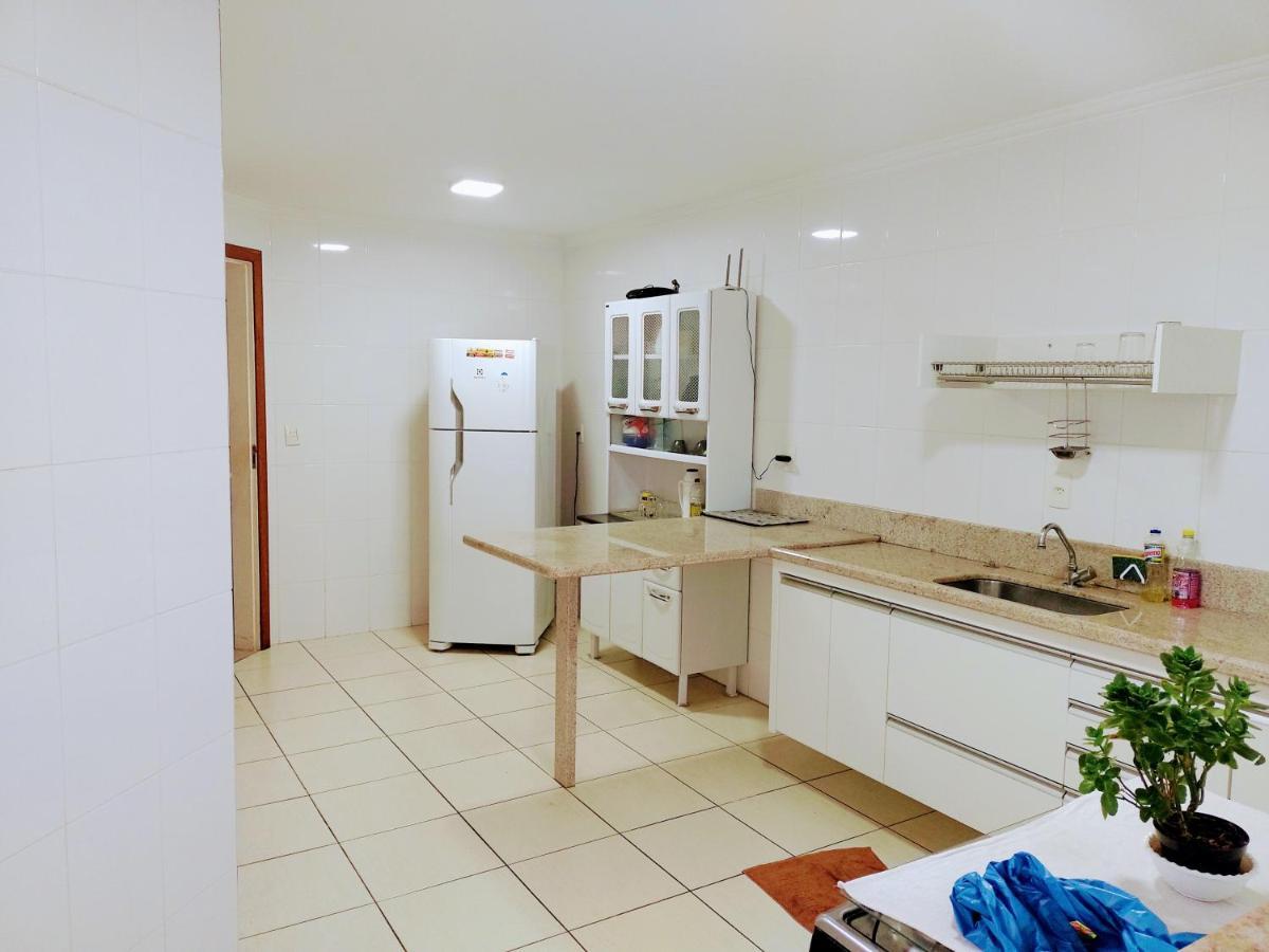 Cobertura C/ Vista Para O Mar E Montanhas, Churrasqueira, 4 Quartos 2 Vg Garagem 구아라파리 외부 사진